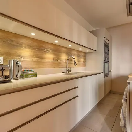 Apartman Luxury And Design - 10-mn From The Eiffel Tower Párizs